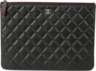Chanel Pre-owned Clutches, female, Black, Size: ONE SIZE Pre-owned Caviar Skin Classic New Medium Clutch