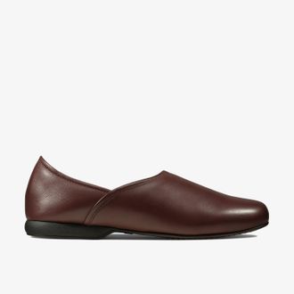 Clarks Harston Elite Slipper Standard Fit
