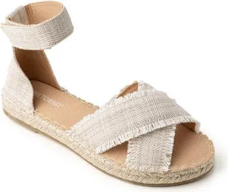 Minnetonka Pemma Ankle Strap Sandal in Tan Herringbone at Nordstrom, Size 11