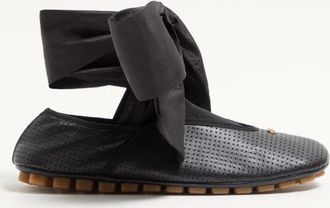 Valentino Garavani Ballerina Rythmika In Nappa Traforata Donna NERO 36.5