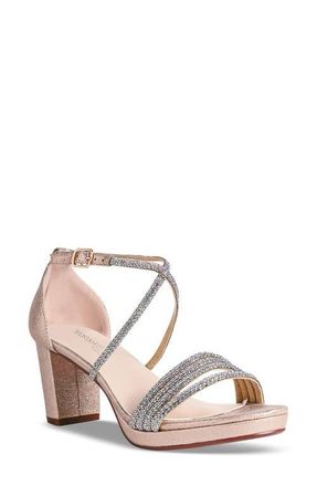 Touch Ups Tabbie Sandal in Champagne at Nordstrom, Size 5.5