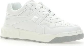 Valentino Garavani One Stud Sneakers - Heren - Sneakers - Wit - 41 EU - Schoenen