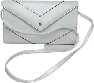 Givenchy Pre-owned Clutches, female, White, Size: ONE SIZE Pre-owned Leather Shoulder Bag