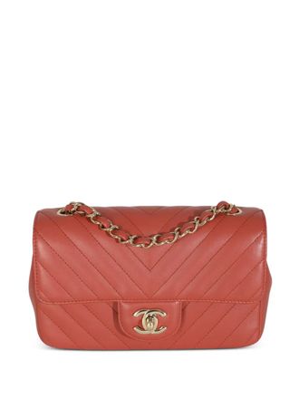 Chanel 2018 Flap Bag mini Chevron-quilting shoulder bag - women - CALFSKIN - One Size - Red