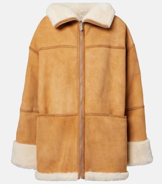 Toteme Signature shearling-lined suede jacket