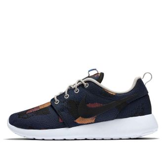 Nike (WMNS) Nike Roshe One JCRD Print Game Royal Black 845009-400