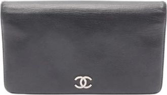 Chanel Pre-owned Wallets, female, Black, Size: ONE SIZE Pre-owned Leather wallets