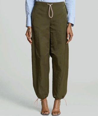 Avec Les Filles Drawcord Barrel Leg Joggers In Olive