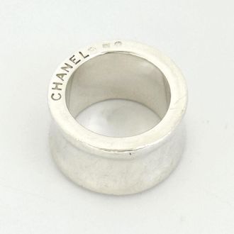 Chanel Silver Silver 925 Band Ring (Pre-Owned)