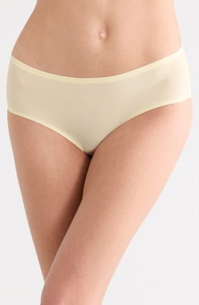 Chantelle Soft Stretch Seamless Hipster Panties in French Vanilla at Nordstrom