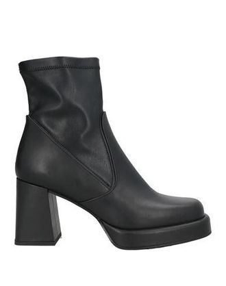 Janet & Janet FOOTWEAR - Ankle boots sur YOOX.COM