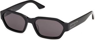 GCDS Sunglasses, unisex, Black, Size: 55 MM Square Bold Sunglasses