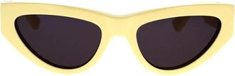 Bottega Veneta Cat-eye Zonnebril - Dames - Zonnebrillen - Geel - 55 MM - Accessoires