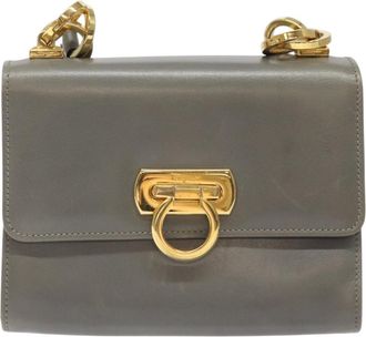 Ferragamo Gancini Grey Leather Shoulder Bag (Pre-Owned)