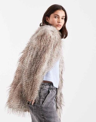 New Look Cappotto in pelliccia sintetica bianco