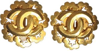 Chanel Gold Plated CC Flower Earrings Size M