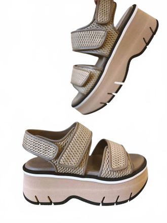 Homers Womens Lucia Platform Sandal In Beige