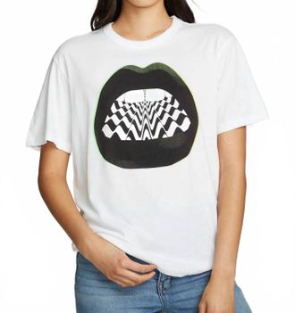 Chaser 80S Lips Tee In White