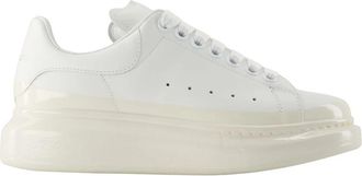 Alexander McQueen Oversized Sneakers - Dames - Sneakers - Wit - 35 EU - Leer - Schoenen