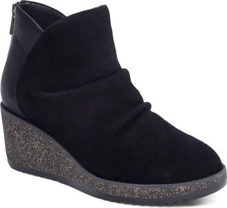Aetrex Womens Kara Ankle Wedge Boot In Black