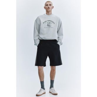 H&M Knee-length shorts in Black at Nordstrom, Size X-Large