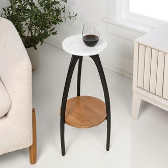 Jonathan Y Designs Ollie 24.5 Designer Farmhouse Metal Tripod Drink Table and Decorative End Table with White Marble Round Top and Wood Undershelf, Black/Natural