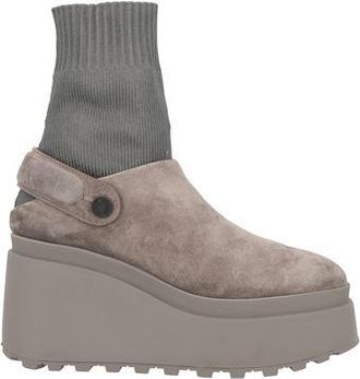 Vic Mati&eacute; FOOTWEAR - Ankle boots on YOOX.COM