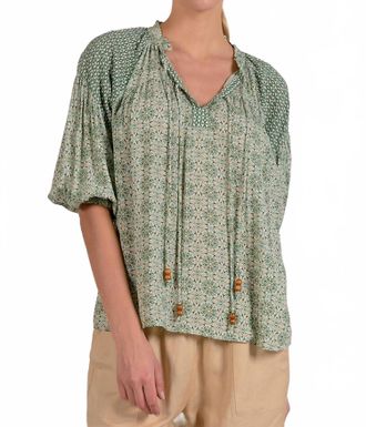 Elan Boho Peasant Top In Green