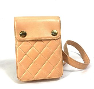 Chanel Matelasse Leather Shoulder Bag (Pre-Owned)