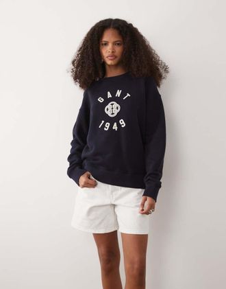 GANT Felpa blu navy con grafica stile college sul petto