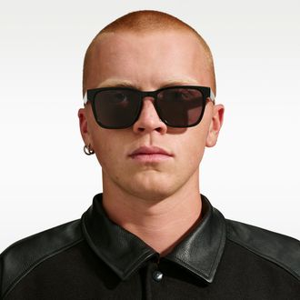 Nike Mens Tide Break Sunglasses in Black | IZ5855X-010