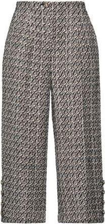Elisabetta Franchi PARTES DE ABAJO - Pantalones en YOOX.COM