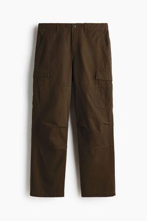 H&M Relaxed Fit Cotton Cargo Trousers in Dark Khaki Green at Nordstrom, Size X-Small