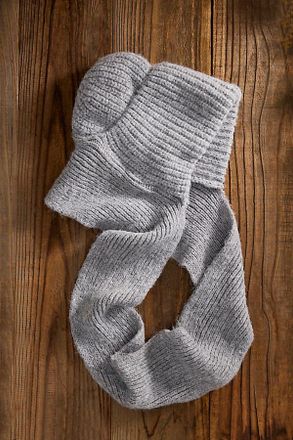 Terrain Cozy Hooded Scarf