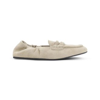 Miu Miu Schoenen, Dames, Beige, 40 EU, Leer, Ruches Suede Loafers
