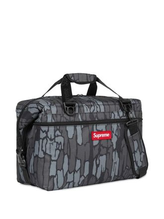 SUPREME x AO 24-pack cooler bag - unisex - Polyester/Polyurethane/Thermoplastic Polyurethane (TPU) - One Size - Grey