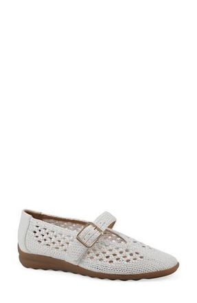 White Mountain Cordette Woven Mary Jane Flat in White/Fabric at Nordstrom Rack, Size 7.5