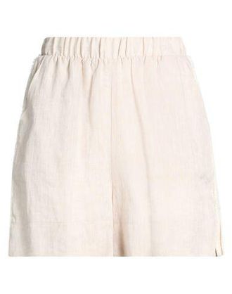 MVP Wardrobe Shorts & Bermuda Shorts