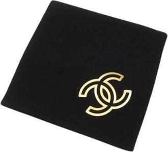 Chanel Pre-owned Scarves, female, Black, Size: ONE SIZE Pre-owned Vintage Cashmere Scarf