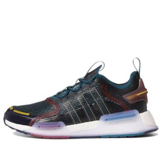 adidas (WMNS) adidas NMD_V3 Utility Green Legend Ink GX5784