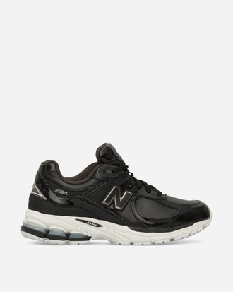 New Balance 2002R Sneakers Black