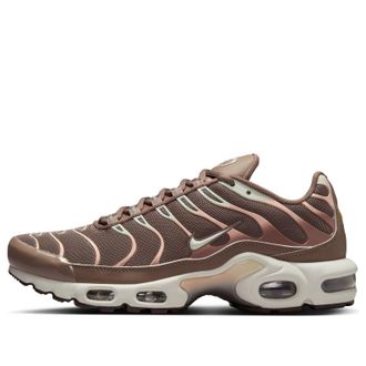 Nike (WMNS) Nike Air Max Plus Mink Brown Baroque Brown Sail Metallic Silver DZ3671-200