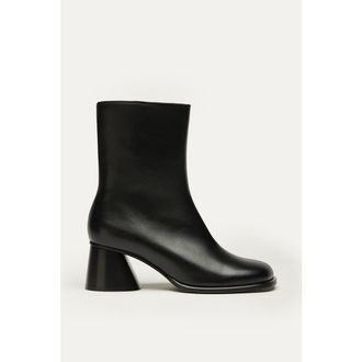 Want Les Essentiels Holton Smooth Leather Heeled Boots in Black at Nordstrom, Size 37