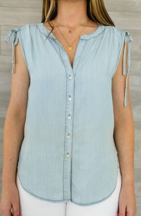 BB Dakota Short Stop Top In Chambray