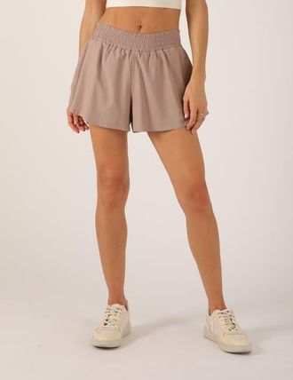 Glyder Breeze Fit Short in Latte at Nordstrom, Size X-Large