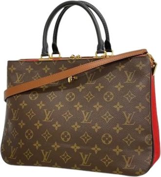 Louis Vuitton Pre-owned Handbags, female, Brown, Size: ONE SIZE Pre-owned Handbag