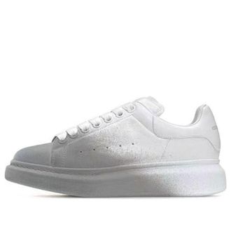 Alexander McQueen (WMNS) Alexander McQueen Oversized Sneaker White Grey Velvet Spray 586388WHWM29705