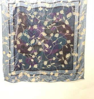 Chanel Chanel Silk Scarf: Abstract Floral Womens Design (Pre-Owned)