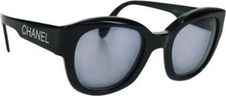 Chanel Pre-owned Accessories, female, Black, Size: ONE SIZE Pre-owned Plastic sunglasses