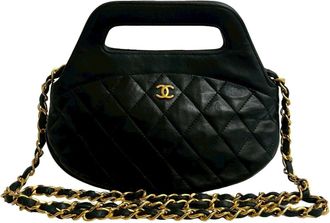 Chanel Leather Handbag Shoulder Bag (Pre-Owned)